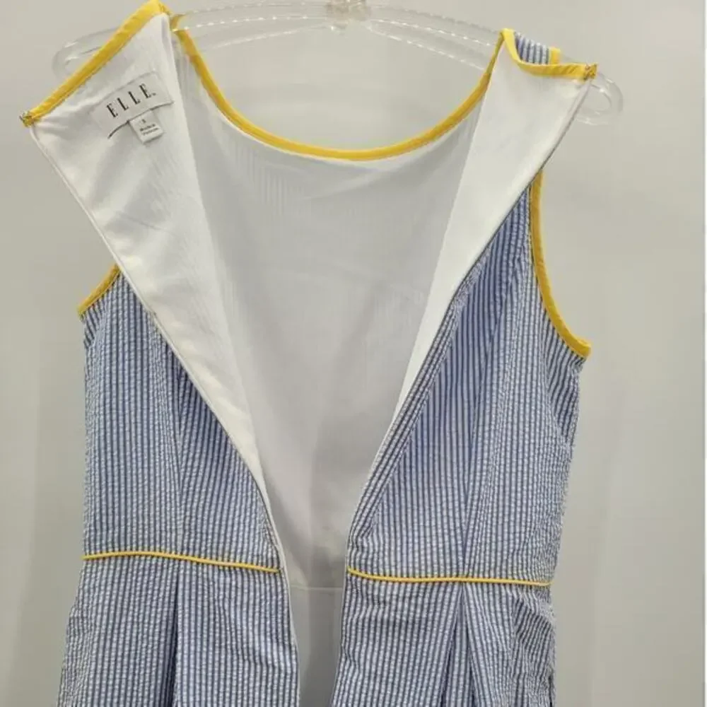 Elle Seersucker Striped Contrasting Trim Sleeveless‎ Midi Fit n Flare Dress